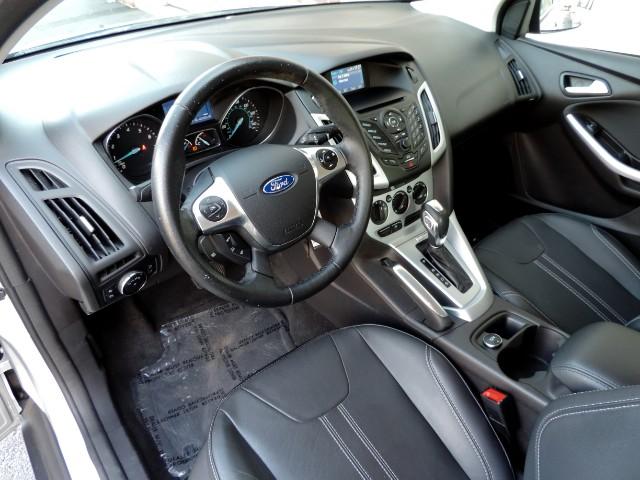 2014 Ford Focus Se Sedan Leather Seats Bluetooth Sync Stock