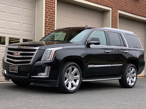 Used-2016-Cadillac-Escalade-Luxury-Collection