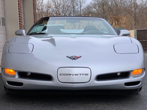 Used-2001-Chevrolet-Corvette-Convertible