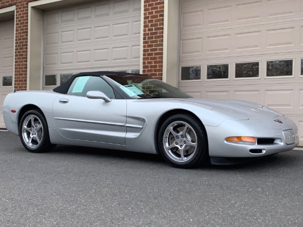 Used-2001-Chevrolet-Corvette-Convertible