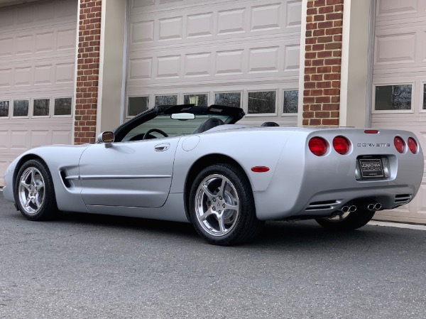 Used-2001-Chevrolet-Corvette-Convertible