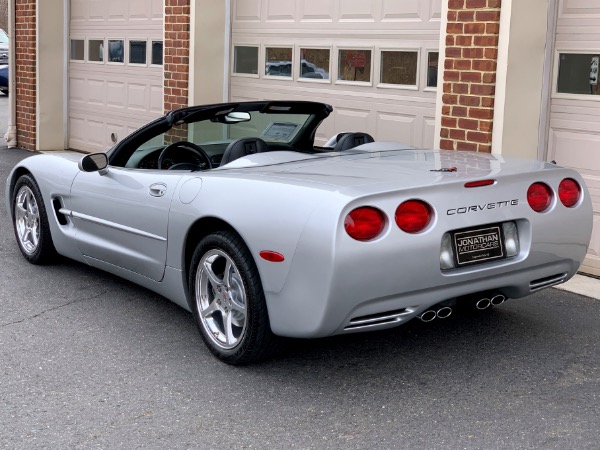 Used-2001-Chevrolet-Corvette-Convertible