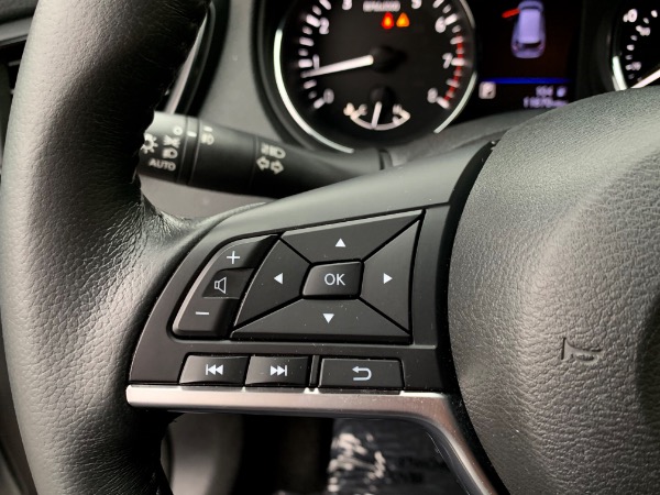 Used-2018-Nissan-Rogue-SV-Midnight