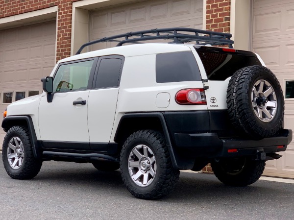 Used-2014-Toyota-FJ-Cruiser-Convenience