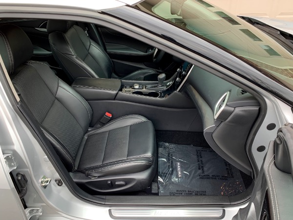 Used-2017-Nissan-Maxima-35-SV