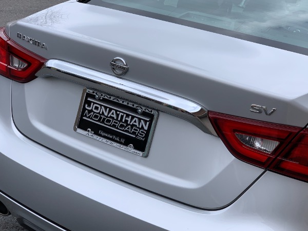 Used-2017-Nissan-Maxima-35-SV