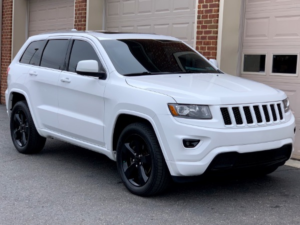 Used-2015-Jeep-Grand-Cherokee-Altitude