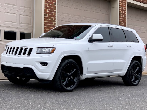 Used-2015-Jeep-Grand-Cherokee-Altitude