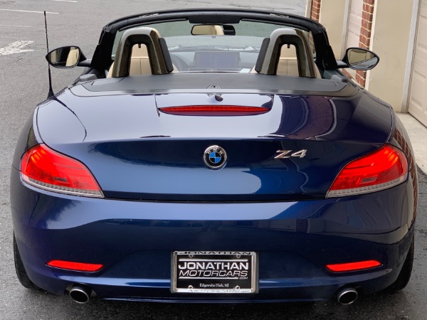 Used-2009-BMW-Z4-sDrive35i