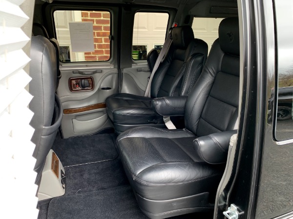 Used-2011-Chevrolet-Express-1500-High-Top-Conversion