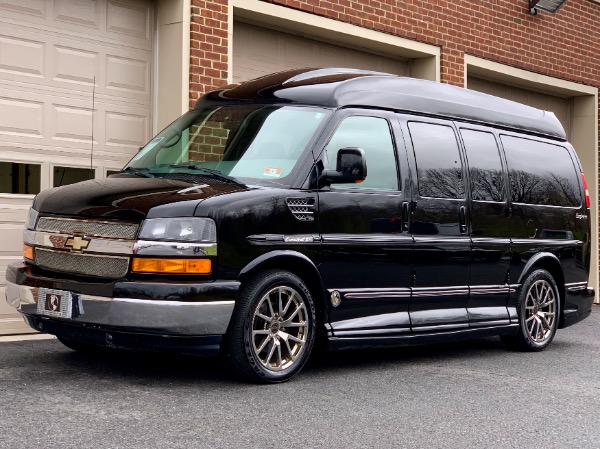 Used-2011-Chevrolet-Express-1500-High-Top-Conversion