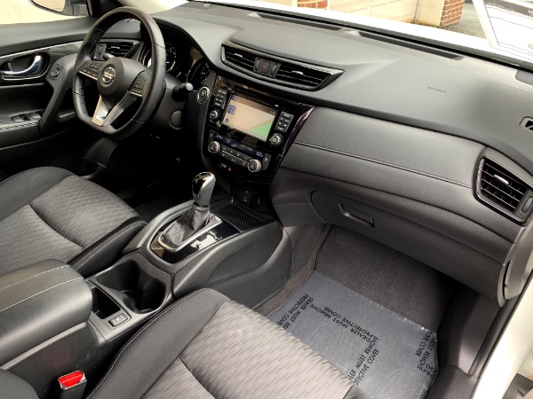 Used-2017-Nissan-Rogue-SV-Premium