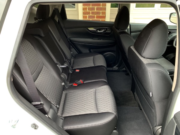 Used-2017-Nissan-Rogue-SV-Premium