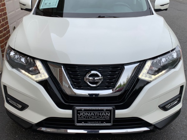 Used-2017-Nissan-Rogue-SV-Premium