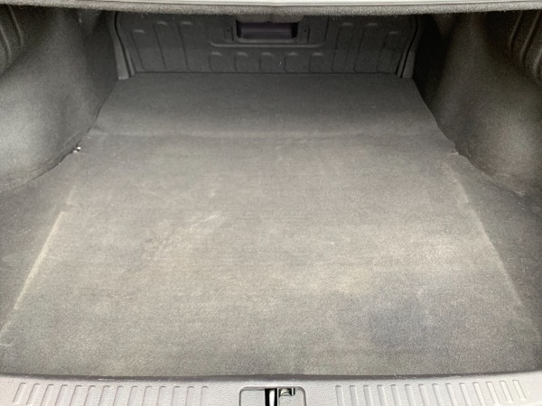 Used-2013-Hyundai-Genesis-38L