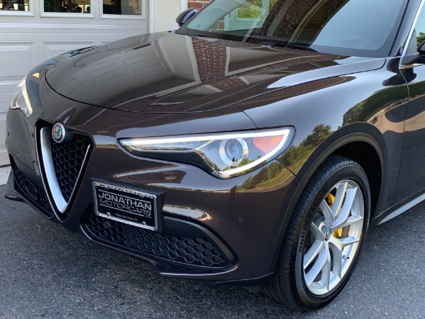 Used-2018-Alfa-Romeo-Stelvio-Ti