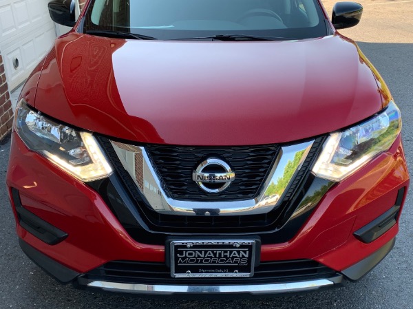 Used-2017-Nissan-Rogue-SV-Mid-Night