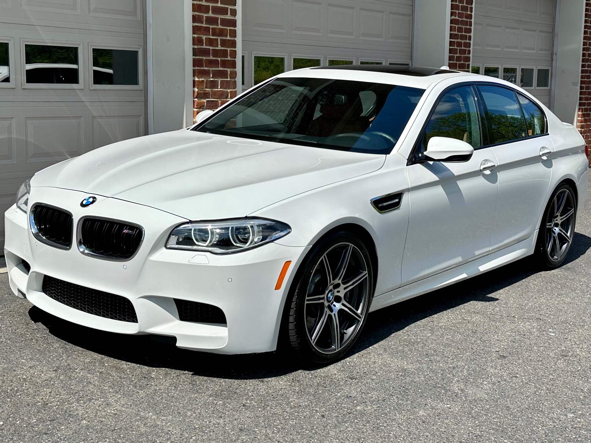 2014 BMW M5 Stock 594116 for sale near Edgewater Park, NJ NJ BMW Dealer