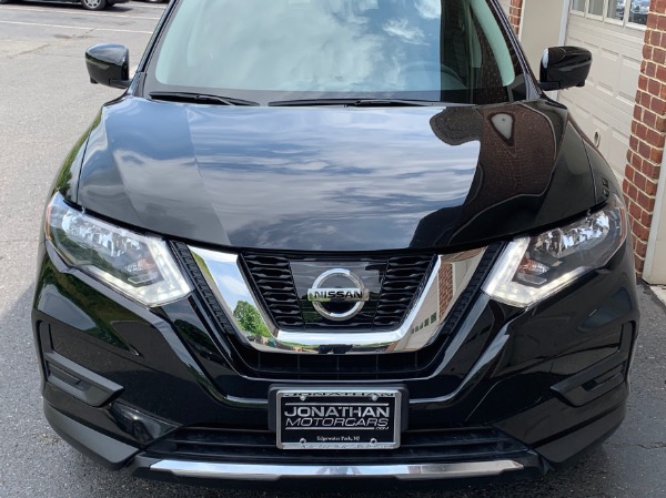 Used-2017-Nissan-Rogue-SV