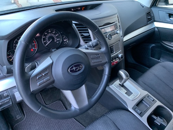 Used-2011-Subaru-Outback-25i-Premium