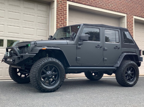 Used-2015-Jeep-Wrangler-Unlimited-Rubicon-JMC-Custom