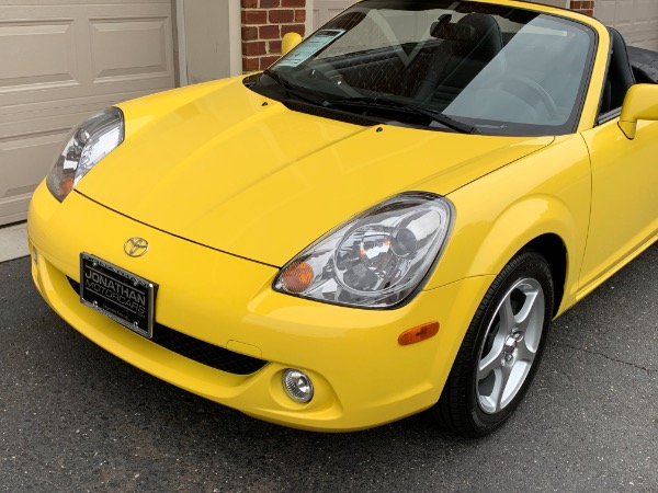 Used-2003-Toyota-MR2-Spyder