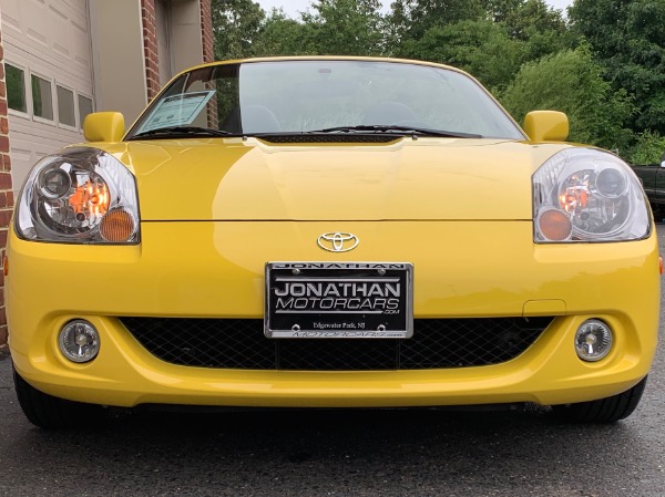 Used-2003-Toyota-MR2-Spyder