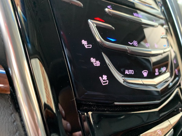Used-2016-Cadillac-Escalade-Luxury-Collection
