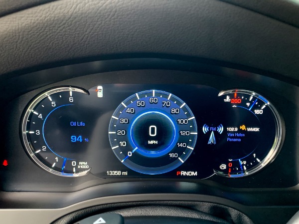 Used-2016-Cadillac-Escalade-Luxury-Collection