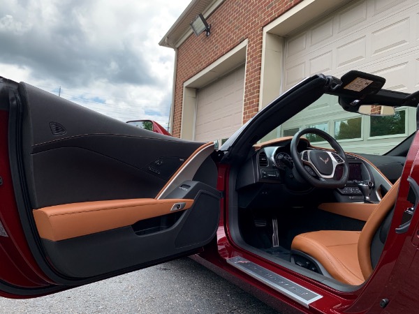 Used-2019-Chevrolet-Corvette-Stingray-2LT