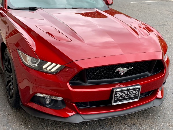 Used-2015-Ford-Mustang-GT-Performance-Package
