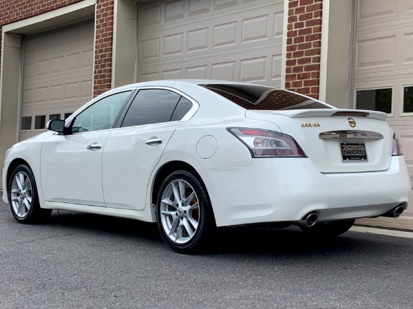 Used-2012-Nissan-Maxima-35-S