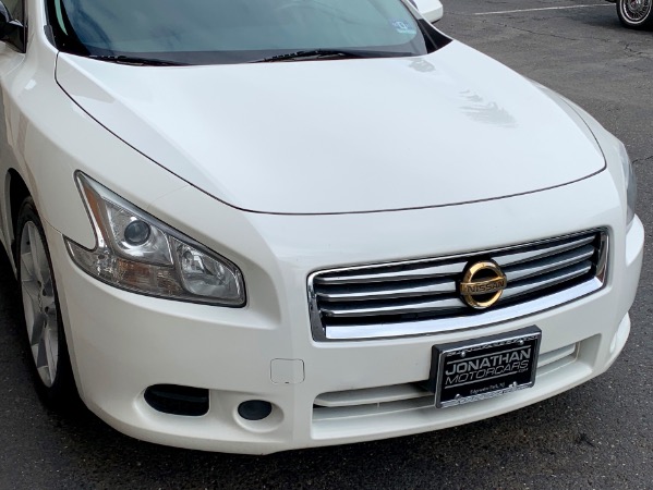 Used-2012-Nissan-Maxima-35-S