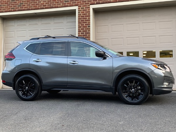 Used-2018-Nissan-Rogue-SV-Midnight