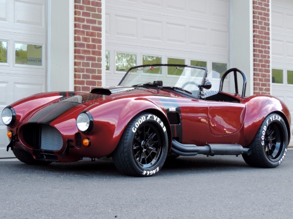 New-1965-Backdraft-Racing-Custom-Cobra-RT3-Roadster---Iconic-427s