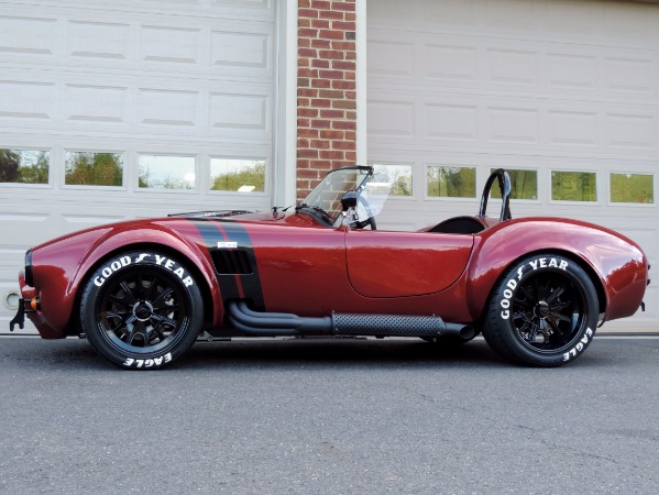 New-1965-Backdraft-Racing-Custom-Cobra-RT3-Roadster---Iconic-427s