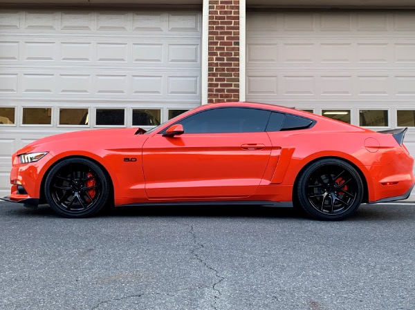 Used-2015-Ford-Mustang-GT-Premium