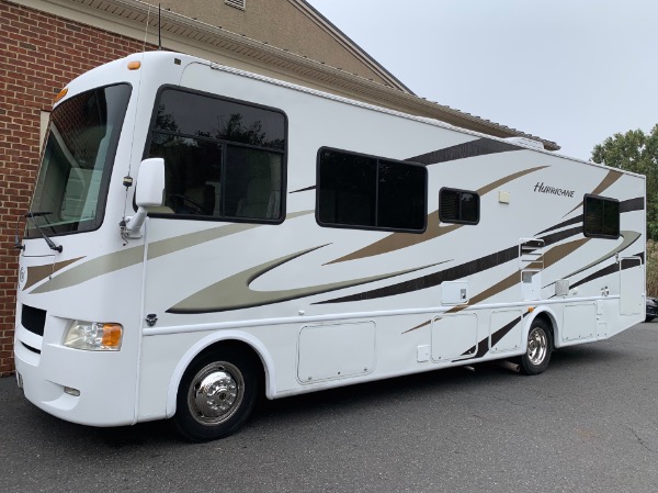 Used-2011-Ford-Thor-Motor-Coach-Hurricane-30Q