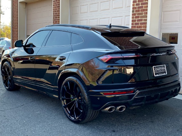 Used-2019-Lamborghini-Urus