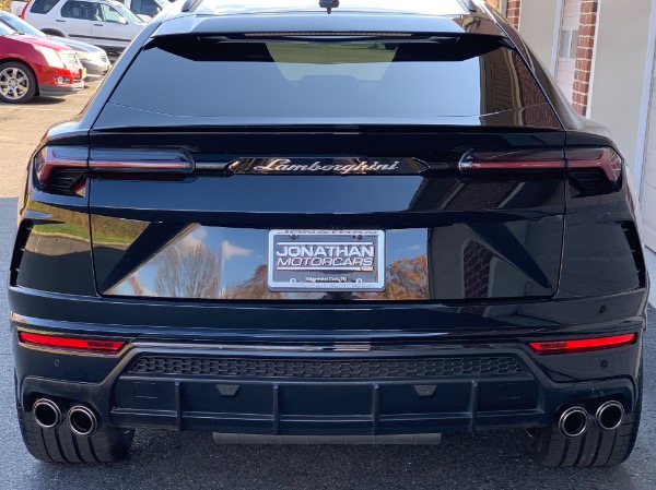 Used-2019-Lamborghini-Urus