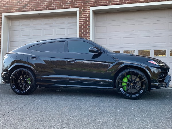 Used-2019-Lamborghini-Urus