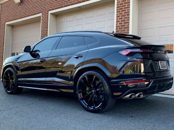 Used-2019-Lamborghini-Urus