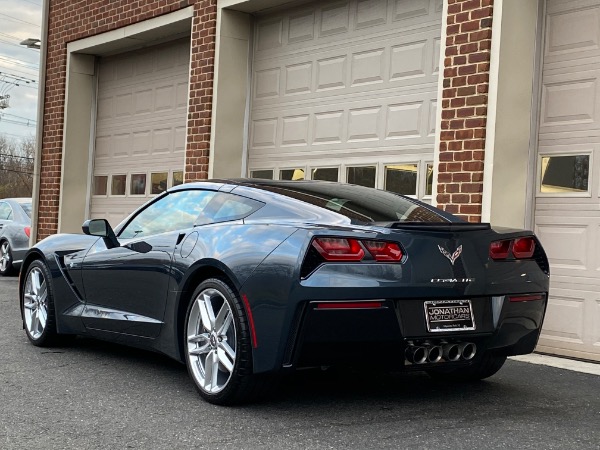 Used-2019-Chevrolet-Corvette-Stingray