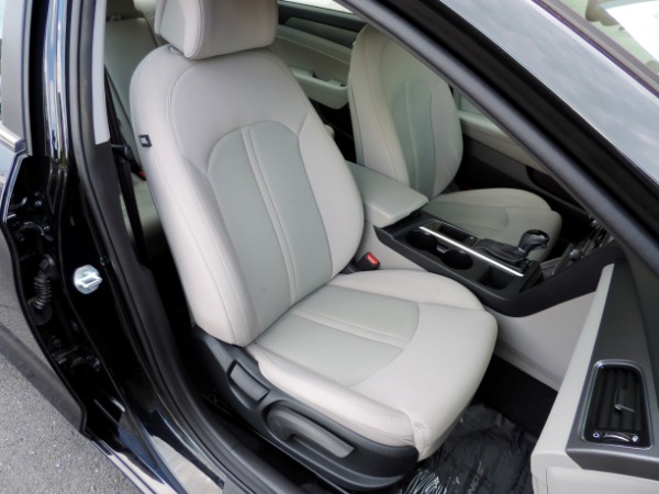 Used-2015-Hyundai-Sonata-SE