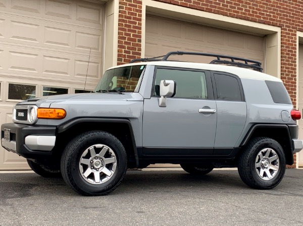 Used-2014-Toyota-FJ-Cruiser