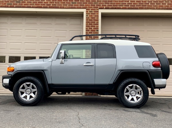 Used-2014-Toyota-FJ-Cruiser