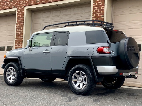 Used-2014-Toyota-FJ-Cruiser