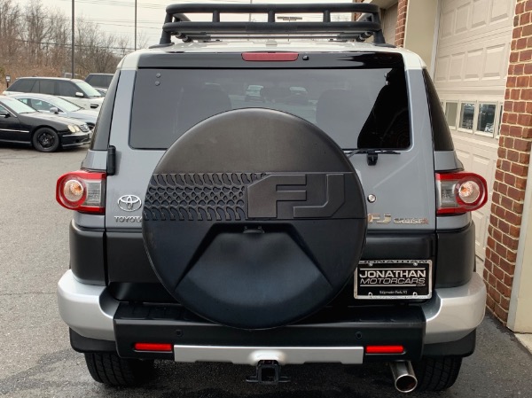 Used-2014-Toyota-FJ-Cruiser