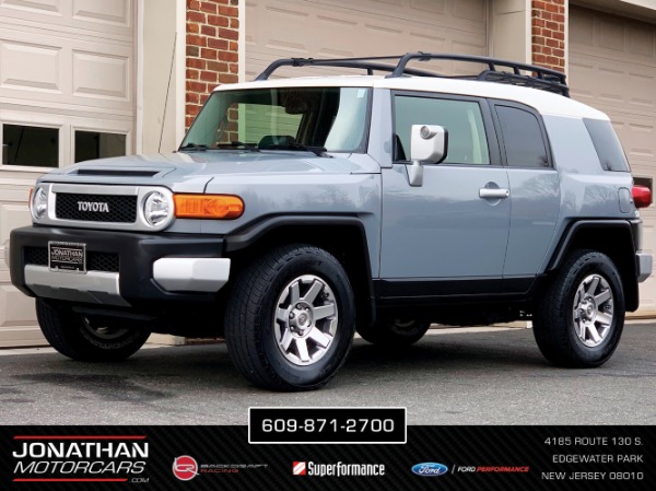 Used-2014-Toyota-FJ-Cruiser