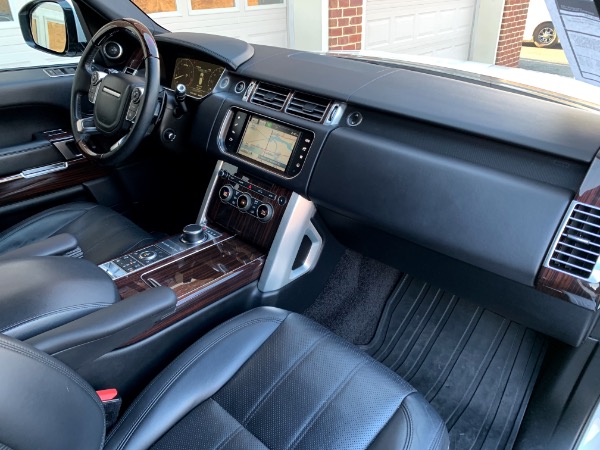 Used-2016-Land-Rover-Range-Rover-HSE